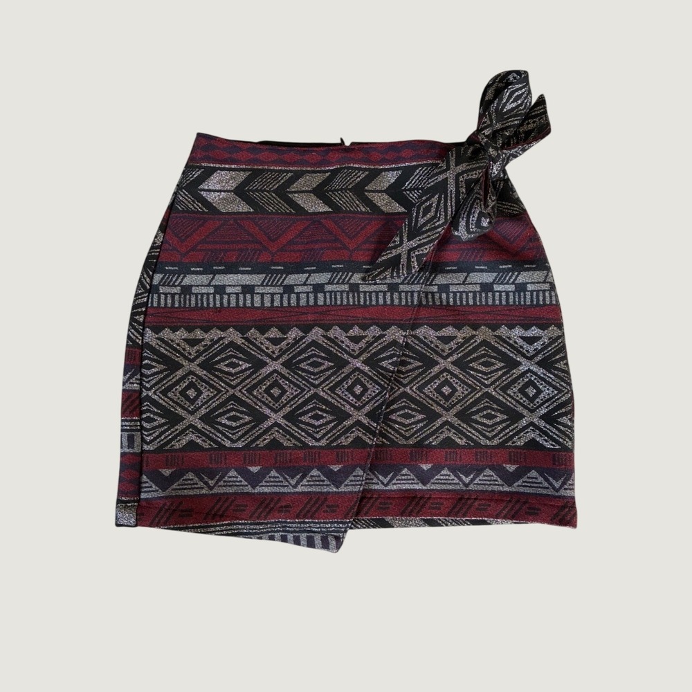Express Metallic Tribal Geometric Wrap Mini Skirt Burgundy Silver Size 00 Boho